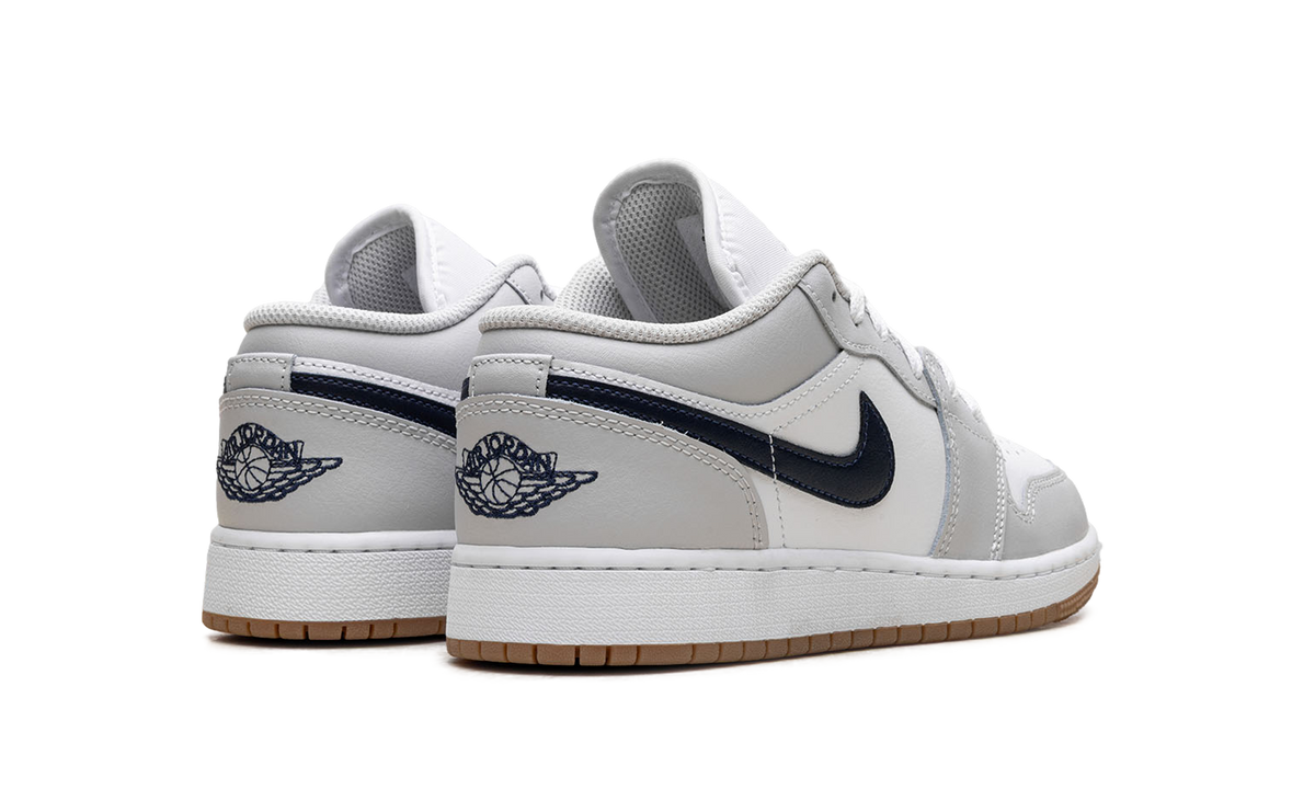Jordan 1 Low GS White Neutral Grey Gum Midnight Navy 553560 146
