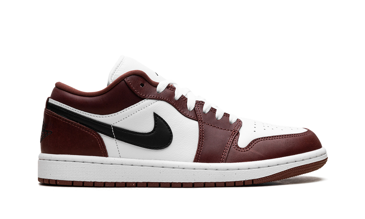 Jordan 1 Low SE Dark Pony HF3148 102