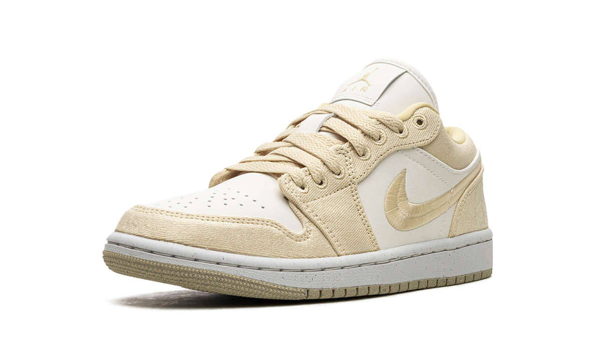 Air Jordan 1 Low WMNS Team Gold / Sail FN3722 701